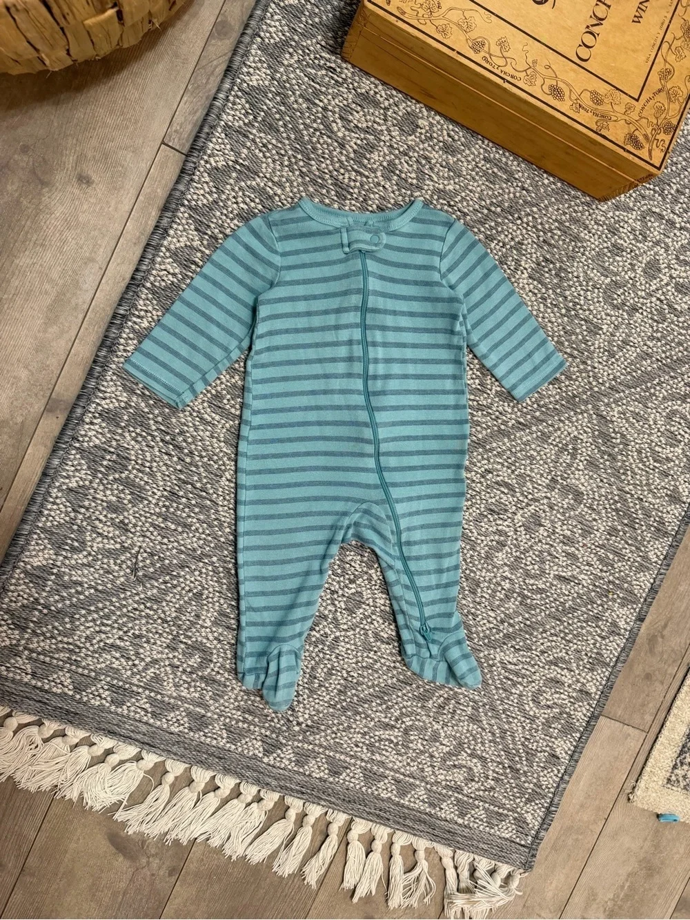 Carter's Baby Boy Modern Blue Striped Footie Pajamas 6 Months One-Piece Pajamas